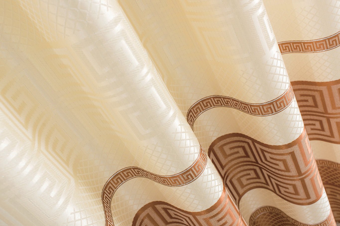 Tende Oscuranti In Jacquard Geometrico - 2 Pannelli 150x220 Cm, Fodera Tende Oscuranti In Jacquard Geometrico - 2 Pannelli 150x220 Cm, Fodera